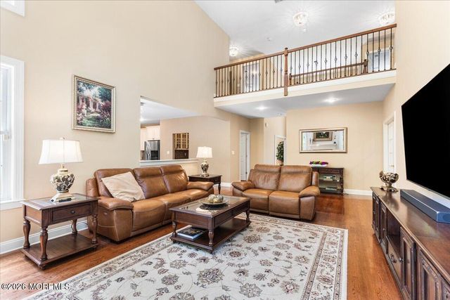 7 Highpoint Road, Holmdel, NJ 07733