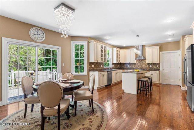 7 Highpoint Road, Holmdel, NJ 07733