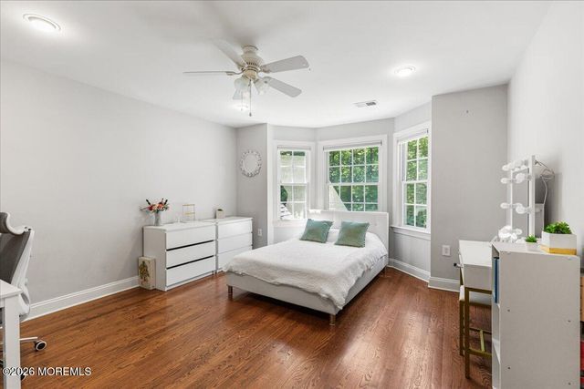 7 Highpoint Road, Holmdel, NJ 07733