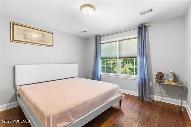 7 Highpoint Road, Holmdel, NJ 07733