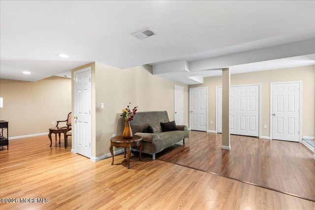 7 Highpoint Road, Holmdel, NJ 07733