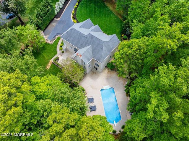 7 Highpoint Road, Holmdel, NJ 07733