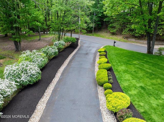 7 Highpoint Road, Holmdel, NJ 07733