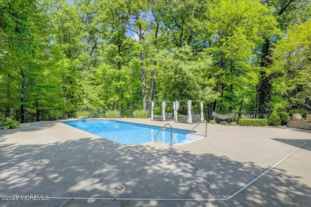 7 Highpoint Road, Holmdel, NJ 07733