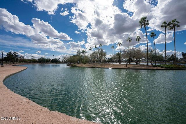 8701 E BONNIE ROSE Avenue, Scottsdale, AZ 85250