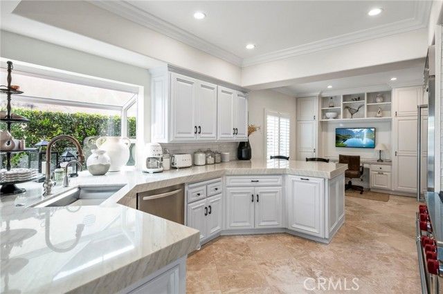 31361 Summerhill Court, Laguna Hills, CA 92679
