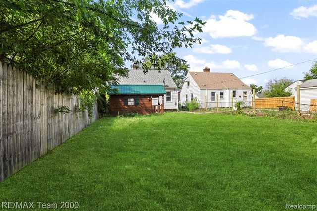 6224 Minock Street, Detroit, MI 48228