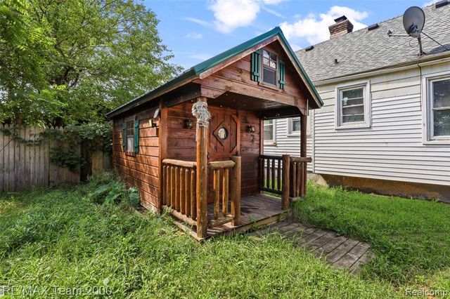 6224 Minock Street, Detroit, MI 48228
