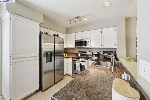 4682 Central Pkwy, Dublin, CA 94568