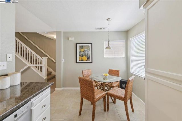 4682 Central Pkwy, Dublin, CA 94568