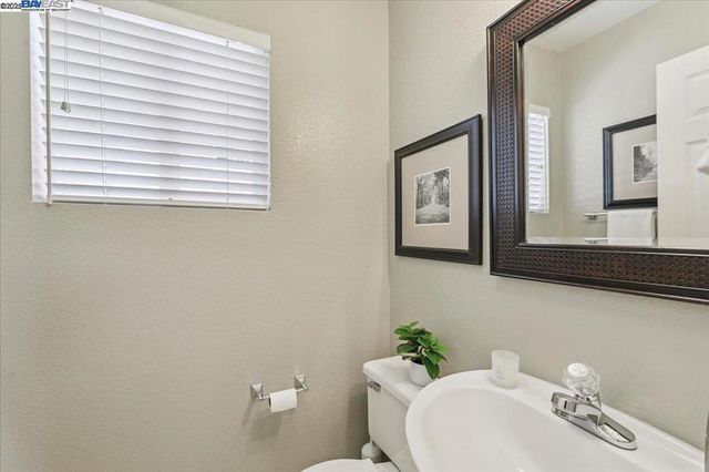 4682 Central Pkwy, Dublin, CA 94568