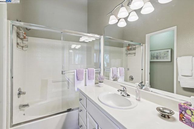 4682 Central Pkwy, Dublin, CA 94568