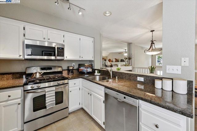 4682 Central Pkwy, Dublin, CA 94568