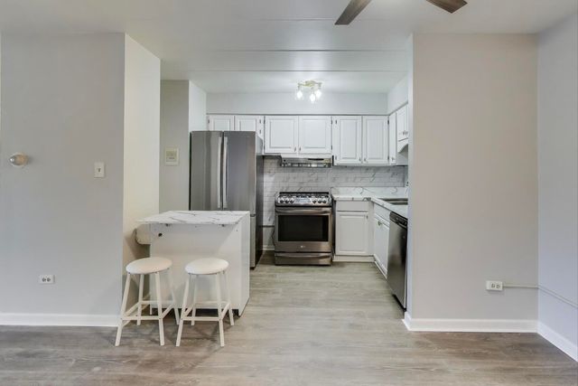 2345 185th Court 1, Lansing, IL 60438