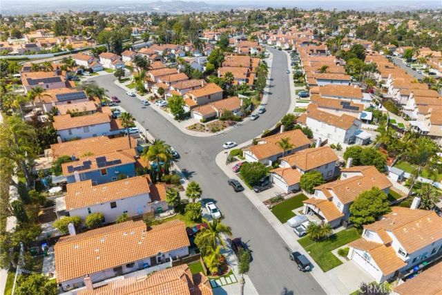 1850 Calle Las Palmas, Oceanside, CA 92056