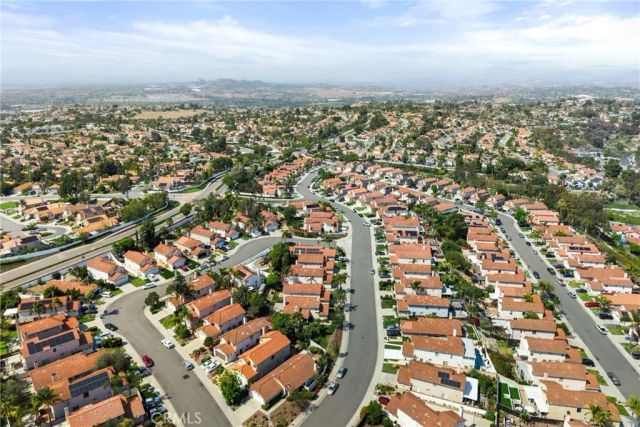 1850 Calle Las Palmas, Oceanside, CA 92056