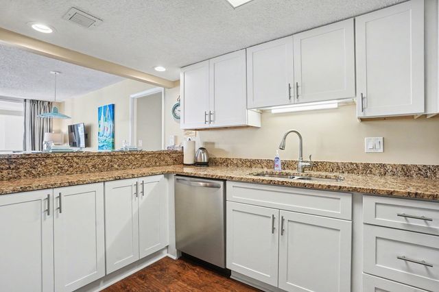 9840 Queensway Blvd Apt 1718, Myrtle Beach, SC 29572