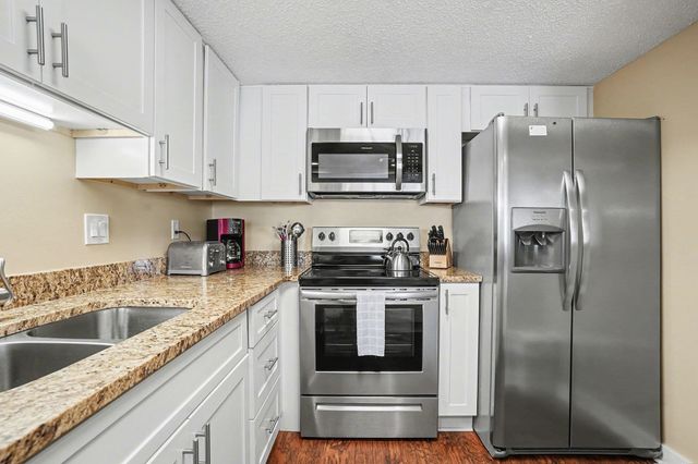 9840 Queensway Blvd Apt 1718, Myrtle Beach, SC 29572