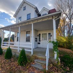 511 New London Turnpike, Norwich, CT 06360