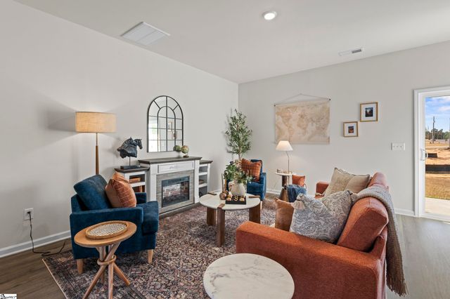 106 Lilac Loop, Greenwood, SC 29646