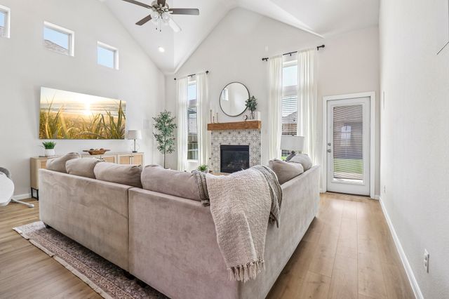 16420 Hidden Cove Drive, Celina, TX 75009