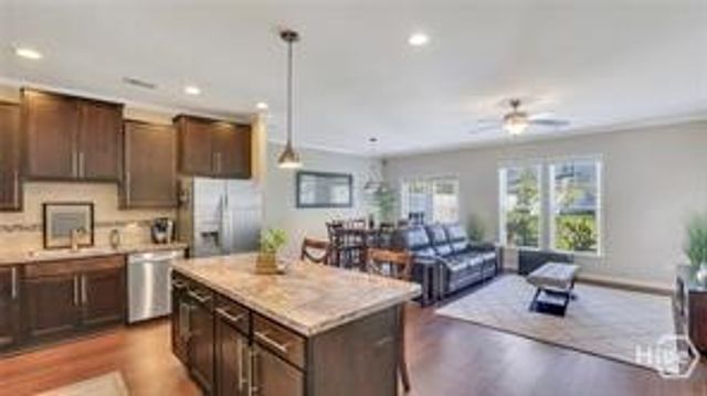 201 Pinebury Road, Pooler, GA 31322