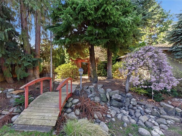 1319 First Street, Wenatchee, WA 98801