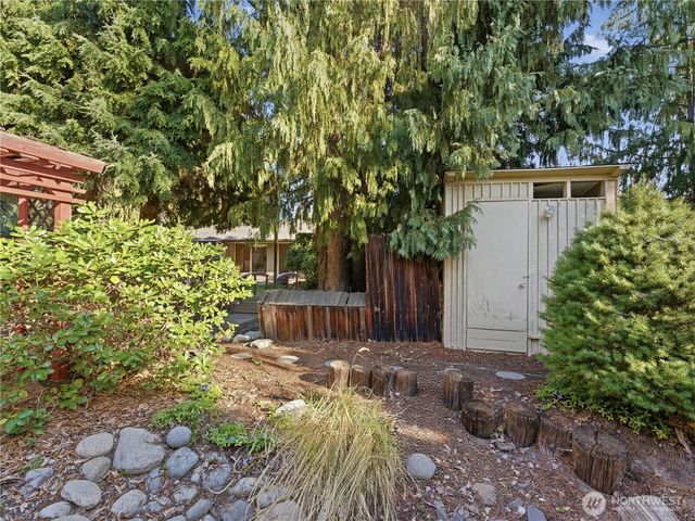 1319 First Street, Wenatchee, WA 98801