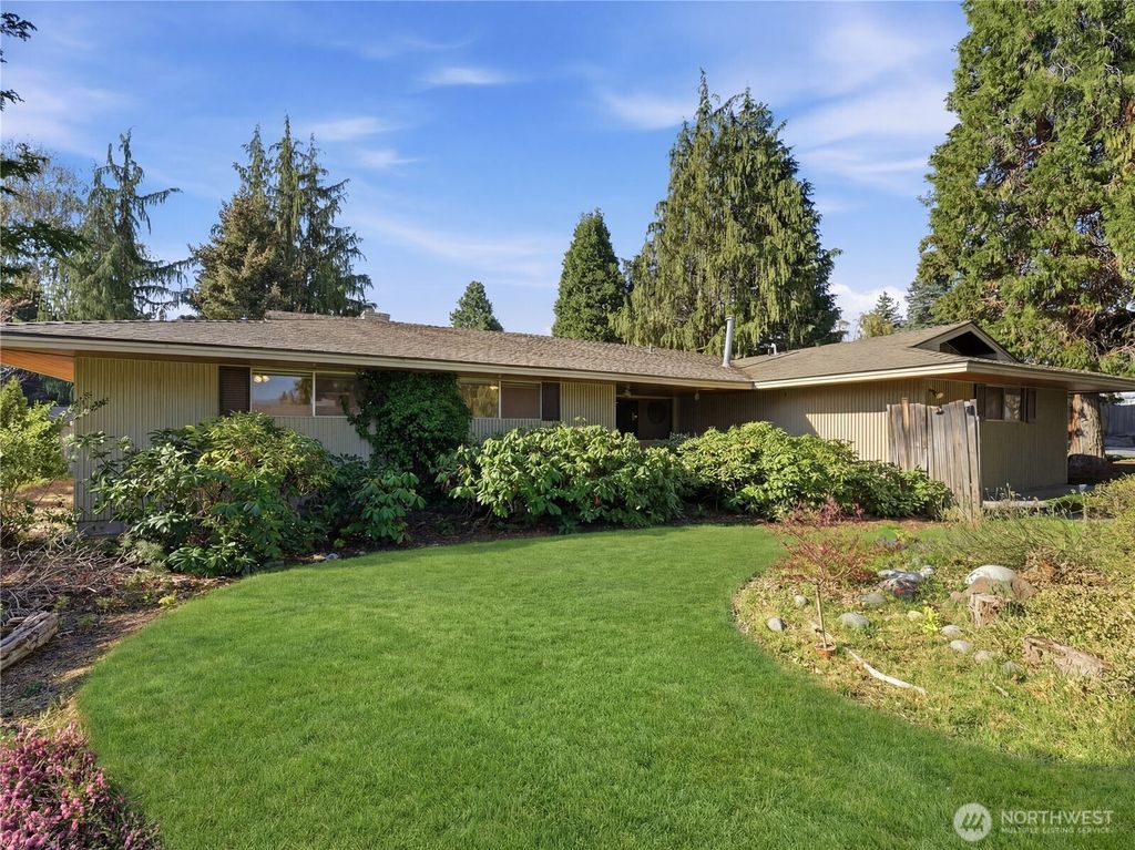 1319 First Street, Wenatchee, WA 98801