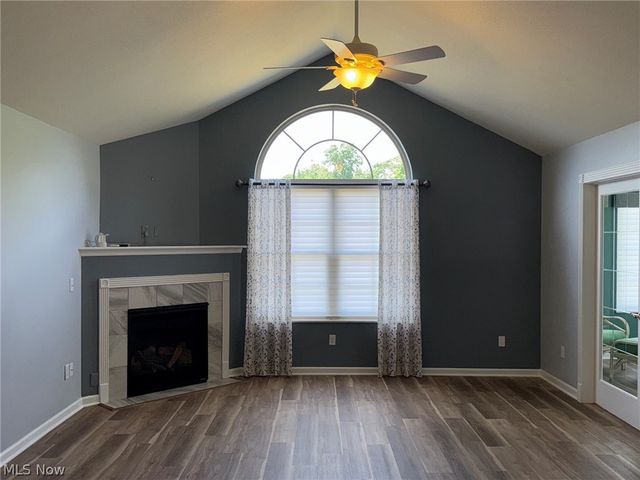 1203 River Glen Drive NE, Warren, OH 44484