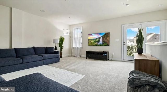 167 KLEE ALY, Silver Spring, MD 20906