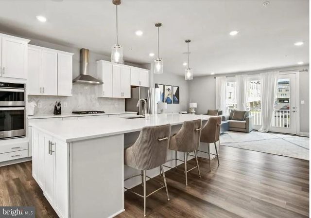 167 KLEE ALY, Silver Spring, MD 20906