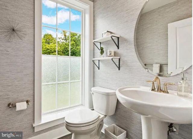 167 KLEE ALY, Silver Spring, MD 20906