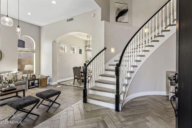 4715 E VIA MONTOYA Drive, Phoenix, AZ 85050