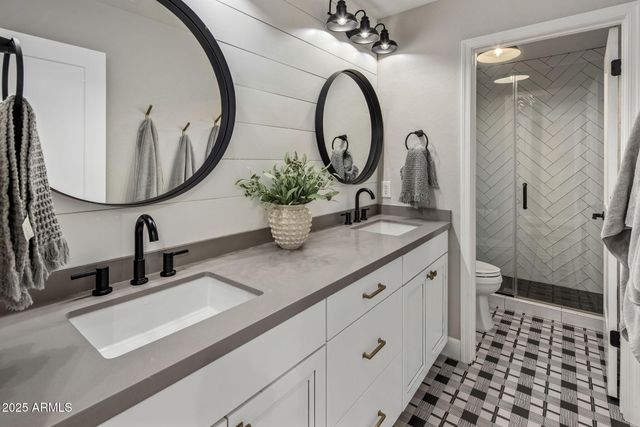 4715 E VIA MONTOYA Drive, Phoenix, AZ 85050