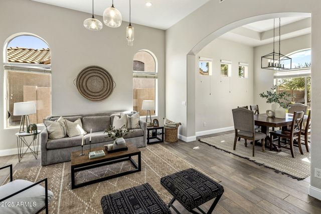 4715 E VIA MONTOYA Drive, Phoenix, AZ 85050