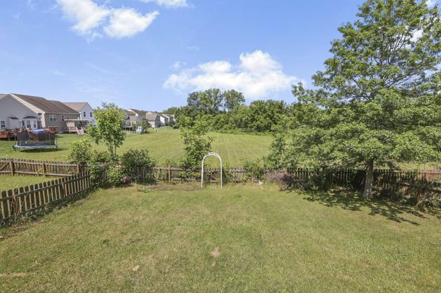 1129 Streamside Drive, Blacklick, OH 43004