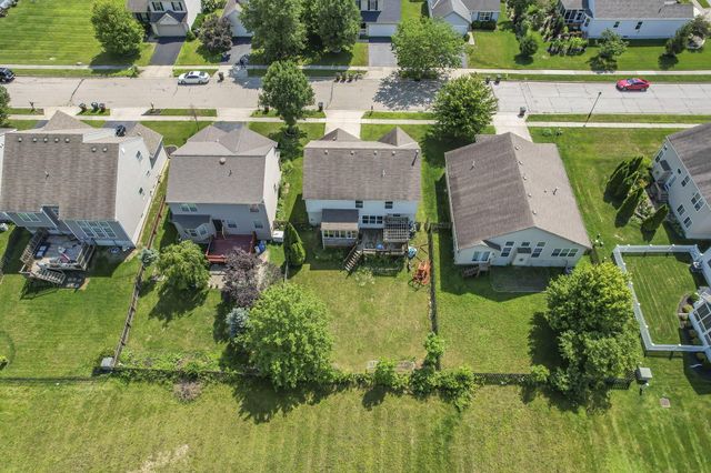 1129 Streamside Drive, Blacklick, OH 43004