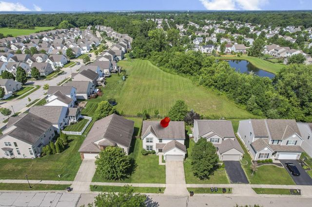 1129 Streamside Drive, Blacklick, OH 43004
