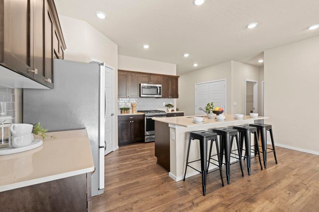 5905 W MORGANTOWN Ln, Spokane, WA 99208