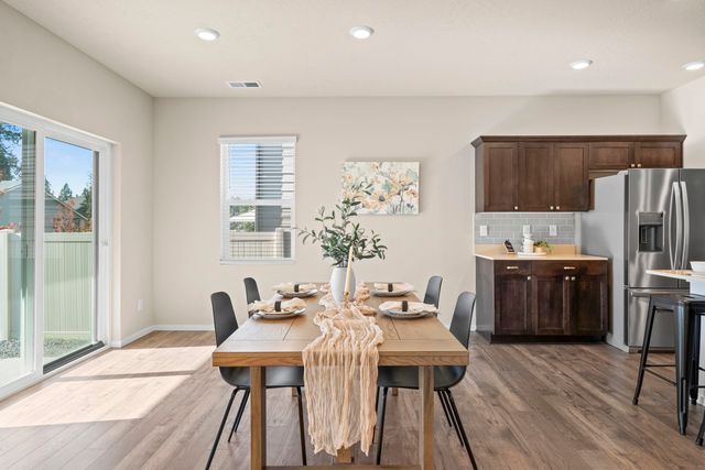 5905 W MORGANTOWN Ln, Spokane, WA 99208