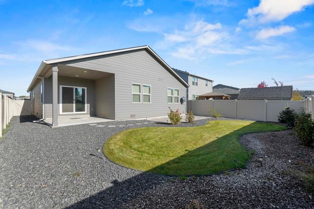 5905 W MORGANTOWN Ln, Spokane, WA 99208