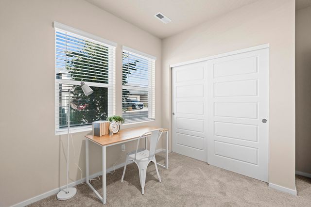 5905 W MORGANTOWN Ln, Spokane, WA 99208