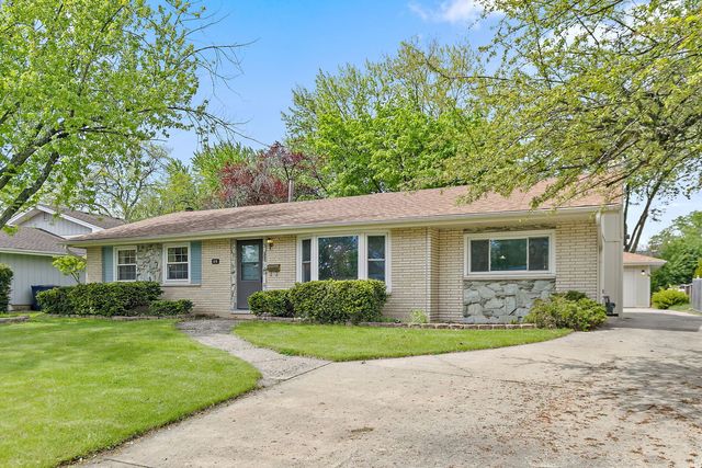 616 Grace Lane, Schaumburg, IL 60193