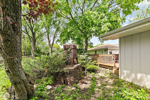 616 Grace Lane, Schaumburg, IL 60193