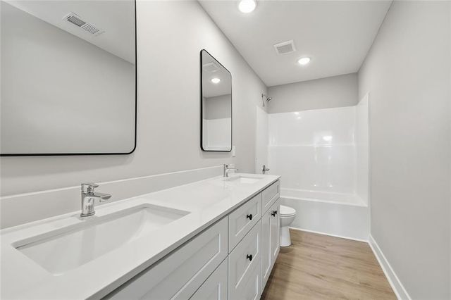 4713 Brentwood Avenue, Kansas City, MO 64136