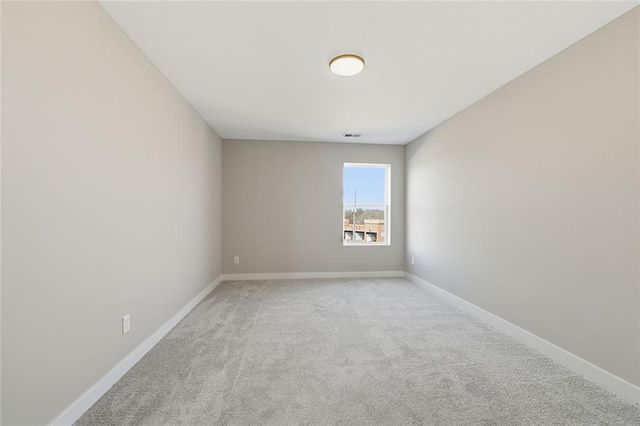 4713 Brentwood Avenue, Kansas City, MO 64136