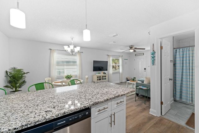 807 GULF BOULEVARD, Indian Rocks Beach, FL 33785