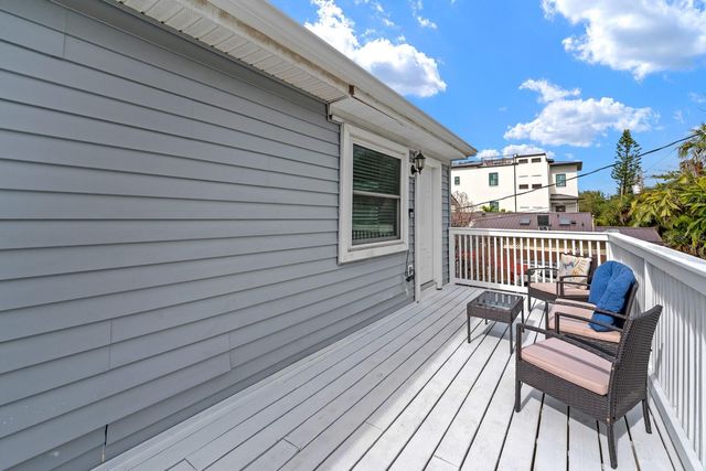 807 GULF BOULEVARD, Indian Rocks Beach, FL 33785