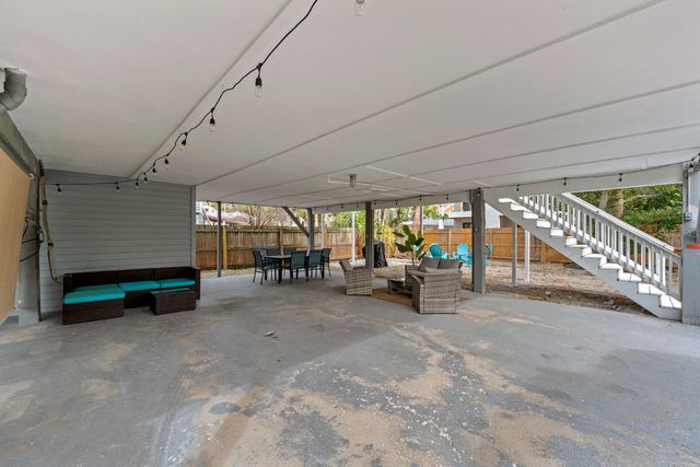 807 GULF BOULEVARD, Indian Rocks Beach, FL 33785